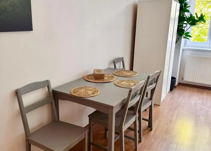 Cosy * וינה